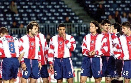 陈威神勇扑救助上海海港避免惨败