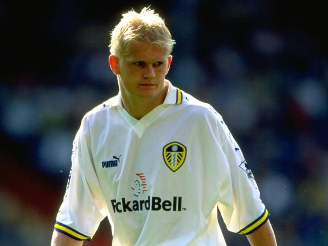 每体：杰拉德·马丁在左中卫上的表现，比其当左后卫时更亮眼